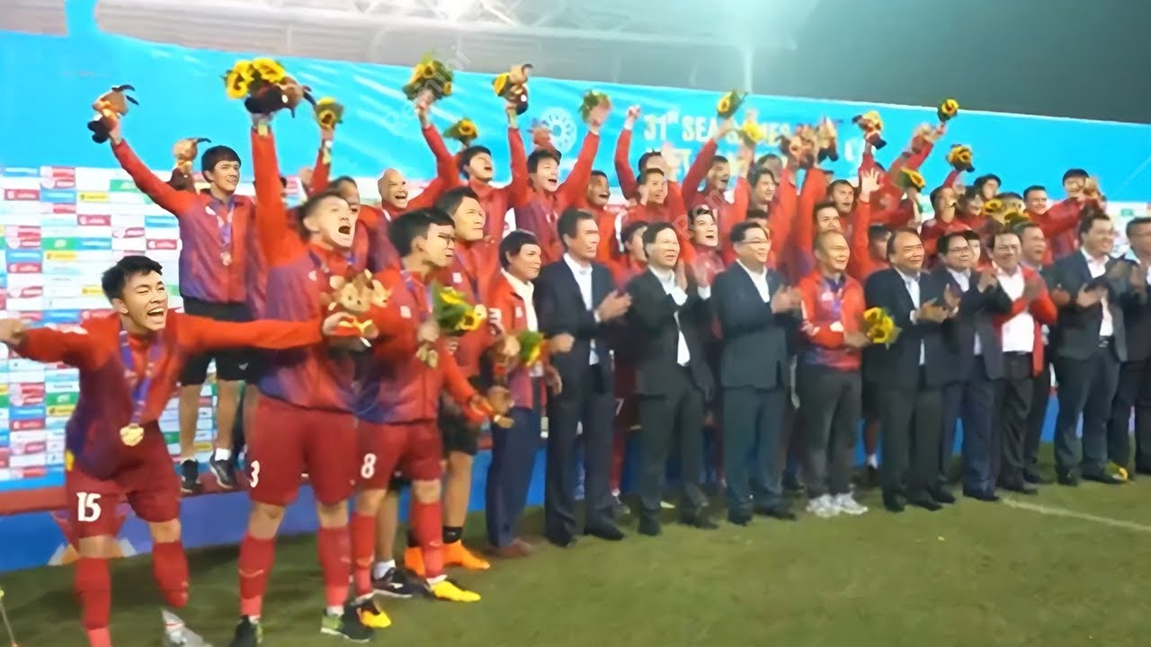 #1 Video lễ trao giải Huy Chương Vàng cho ĐT U23 VIỆT NAM | Chung kết bóng đá nam Sea Games 31 Mới Nhất