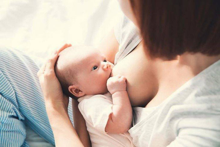 4 cách làm mất sữa mẹ an toàn, không ảnh hưởng đến sinh hoạt hàng ngày