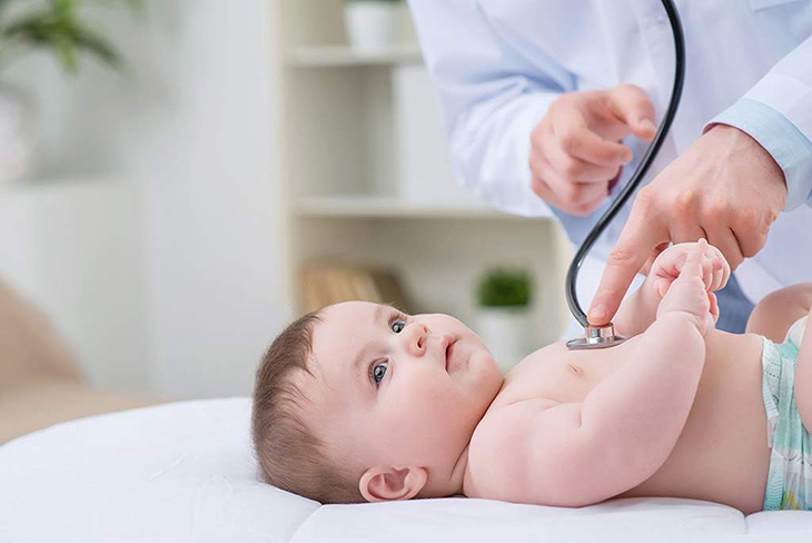 Bảo hiểm y tế cho trẻ sơ sinh – Thủ tục đăng ký cấp thẻ và mức hưởng mới nhất