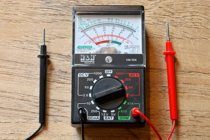 Cách đo điện trở bằng đồng hồ vạn năng đơn giản, nhanh chóng