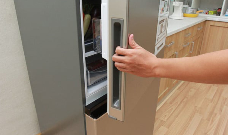 Hạn chế bật / tắt, mở cửa tủ lạnh khi không cần thiết