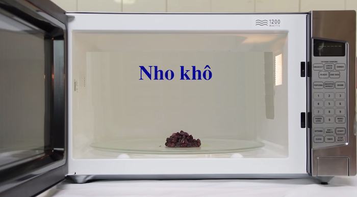 6. Nho khô