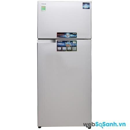 So sánh tủ lạnh Toshiba GR-T46VUBZ và Electrolux ETM4407SD