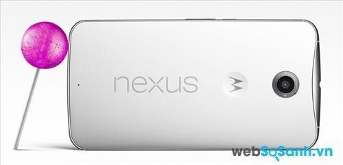 Cùng độ phân giải nhưng camera chính của Nexus 6 với đèn flash kép và chống rung quang học