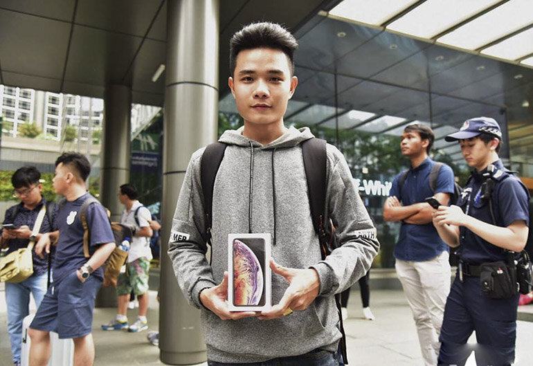 79 triệu đồng cho iPhone Xs Max xách tay về Việt Nam