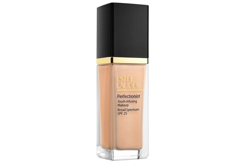 Estée Lauder Perfectionist Youth-Infusing Serum Makeup SPF 25