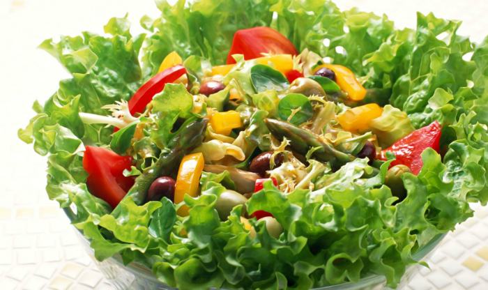 Giấm giúp loại bỏ độc tố trong món salad