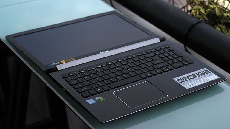 Acer Aspire 715 72g