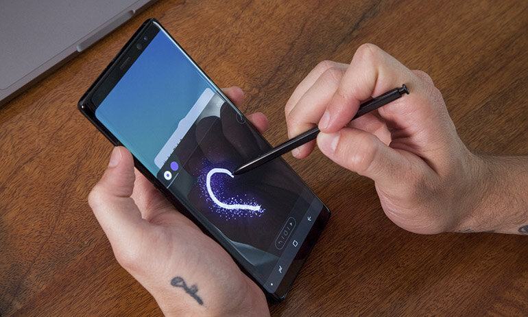 Điện thoại Samsung Galaxy Note 9 có màn hình đẹp nhất thế giới bạn có tin được không?