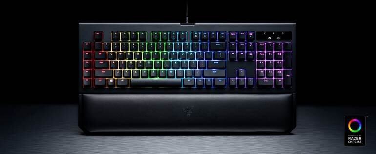 Đánh giá bàn phím cơ Razer Blackwidow Chroma v2