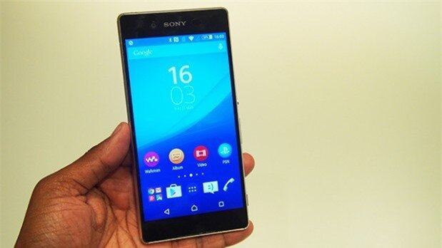 So sánh điện thoại Sony Xperia Z4 và Huawei G7 Plus