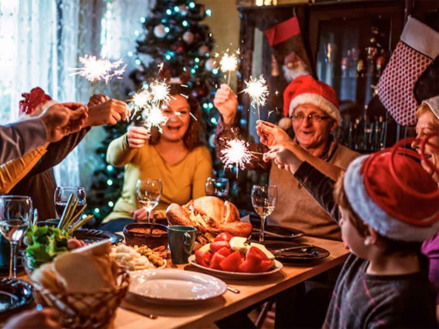 Gợi ý 13 món quà Noel ý nghĩa dành tặng người thân, bạn bè và người yêu