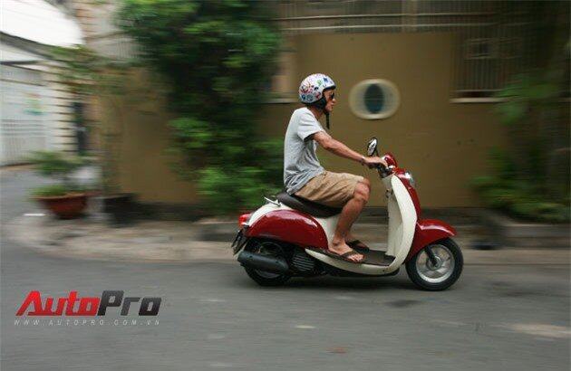 Honda Crea Scoopy 50cc: Chiếc xe tay ga lý tưởng ở phố 6