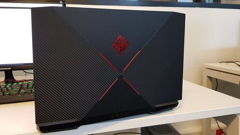 Đánh giá nhanh laptop HP Omen 15 dành cho game thủ