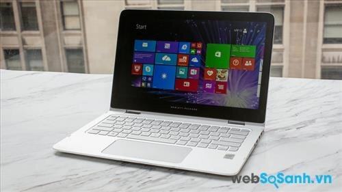 So sánh máy tính bảng lai HP Spectre x360 và Surface Pro 4