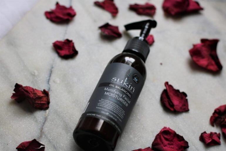 Sukin Oil Balancing Mattifying Facial Moisturizer