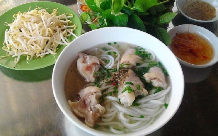 Bánh canh Năm Sương Trảng Bàng