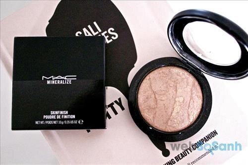 MAC Minerali Skinfinish Highlighter Powder Màu nhẹ nhàng và nhẹ nhàng