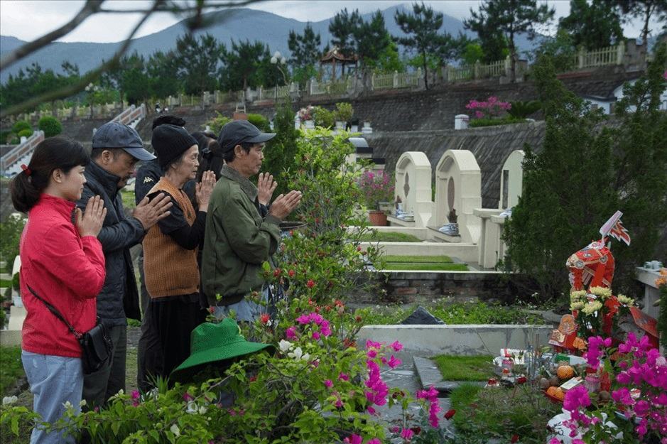 Văn khấn Thanh Minh ngoài lăng mộ, nghĩa trang: