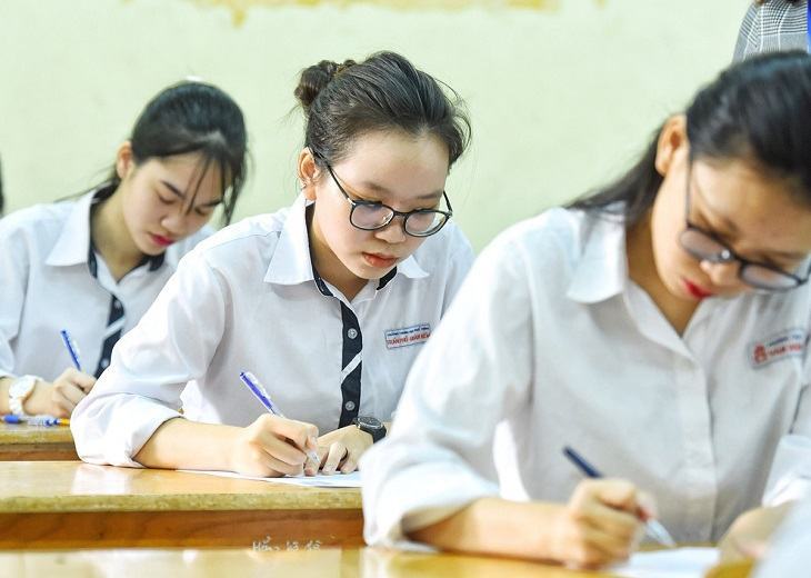 SĐT, email hỗ trợ thi tốt nghiệp THPT, xét tuyển đại học năm 2021