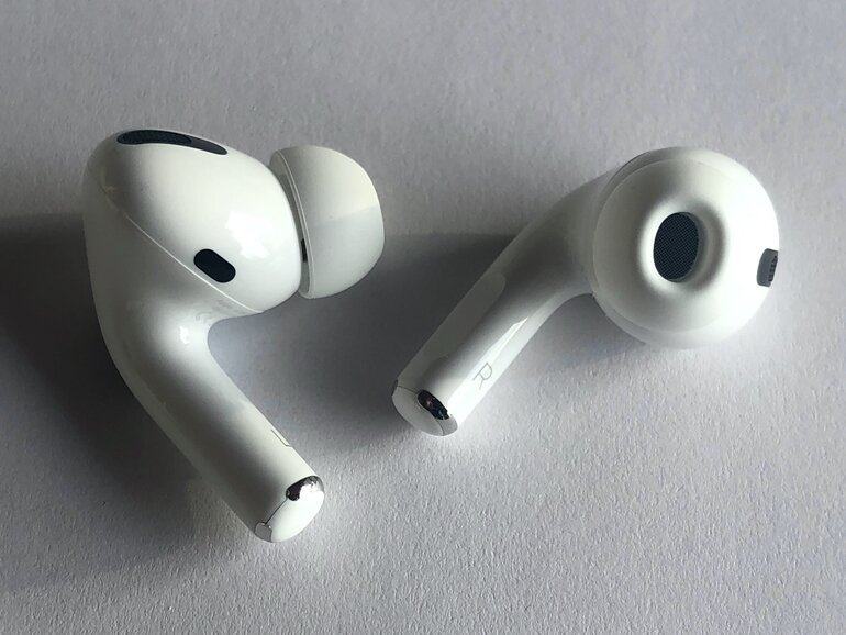 So sánh beat solo pro và airpods pro