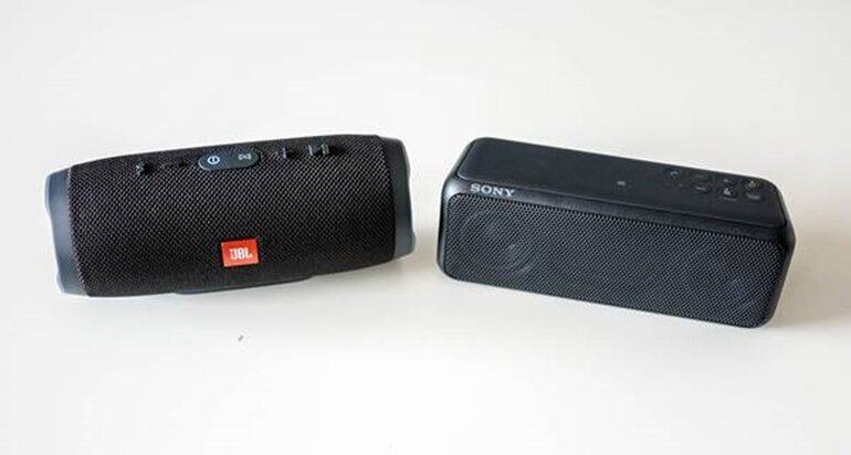 So sánh hai chiếc loa bluetooth JBL Flip 4 và Sony SRS-XB2