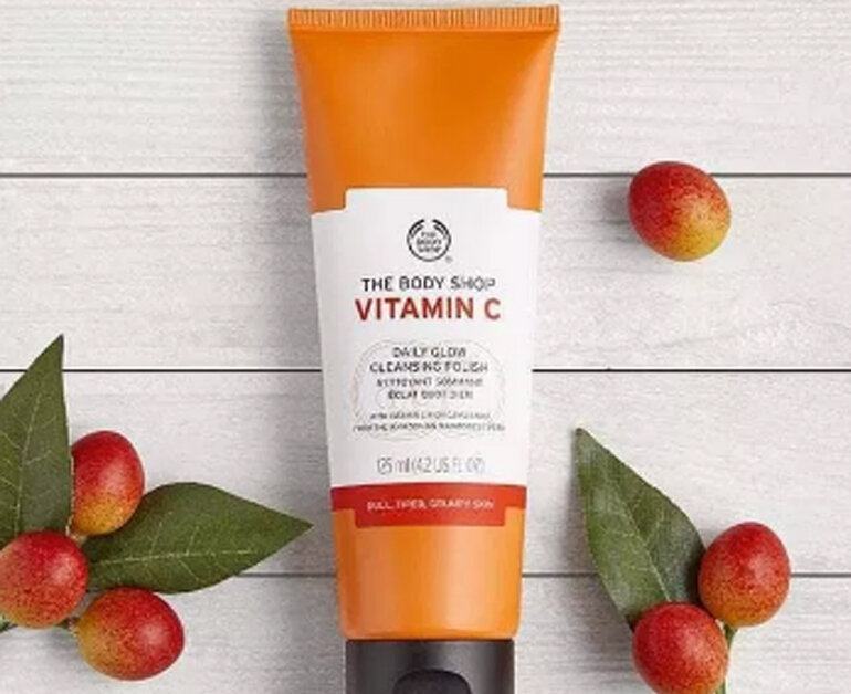 The Body Shop Vitamin c Facial Cleansing Polish