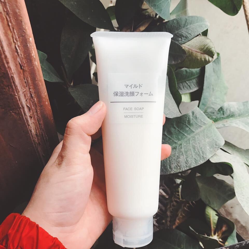 Review sữa rửa mặt dịu nhẹ cho da Muji Face Soap Moisture