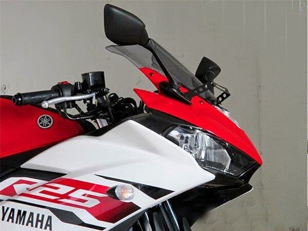 Yamaha YZF R25 2014 màu độc 'gây bão' tại Hà Nội